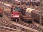 v-60-der-dr---br-105-106---br-345-346 V60.01 der hessischen G�terbahn auf dem Rbf Mannheim ohne Arbeit am 06.12.09