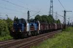 Zwei MaK´s der Verkehrsbetriebe Peine-Salzgitter GmbH (VPS) mit einem G�terzug ...