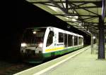 654 038 (VT38) als VBG83127 in Falkenstein, 21.11.09.  ...