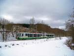 Vogtlandbahn 654 043 (VT43) und 654 040 (VT40) als VBG83109/83209 zwischen Zwota und Klingenthal, 27.2.010.