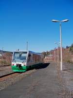 654 048 (VT48 St. Ulrich Weischlitz ) als VBG83111 in Klingenthal, ...