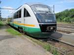 13.6.2010 14:15 VT 05 der Vogtlandbahn aus Cheb bei der ...