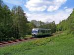 Vogtlandbahn 654 034 (VT34 'Stadt Auerbach im Vogtland') als VBG83117 zwischen Zwota-Zechenbach und Zwota, 6.6.010.
