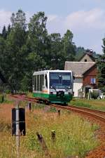 654 038 (VT38) als VBG83115 in Zwota-Zechenbach, 16.7.010.  ...