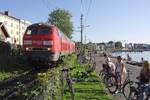 Diesellok- und Fahrradverkehr am ...  J�rgen Vos 17.08.2011