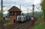 ES 64 U2-020 im Einfahrtsbereich Bebra-U. Aufgenommen am 30.04.2010.  ...
