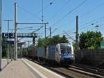 Die 2. WLB des Tages: WLB ES 64 U2-022 zieht ...