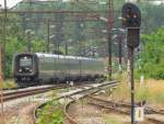 �rsund-Zug f�hrt Richtung Helsing�r in Snekkersten an. (22/07/10)  ...