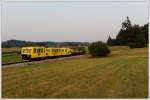 x626 In Kraubath kamen dann noch 3 Loren in den einzigartigen Zugverband. Die Aufnahme entstand ein paar Meter nach der Haltestelle Neudorf/Stainztal. (16.7.2010)