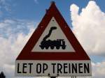 Dampfwolken hinter dem Schild ...  Mario Sch�rholz 02.05.2010