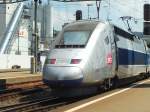 Ein gerade angekommener TGV in Z�rich HB, aufgenommen am 04.08.09. ...