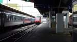 Z�rich Hb Gleis 4; 15:36. Ausfahrt des IR nach Luzern, ...