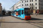 GT6M 903 bei der Ausfahrt aus der Hst Georgenplatz f�hrt ...