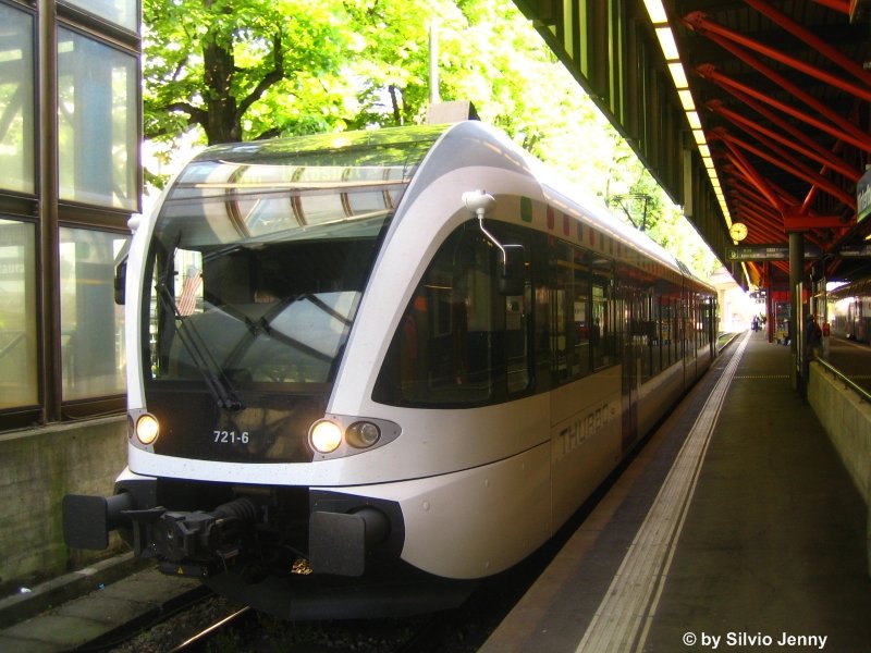 RABe 526721-6 as S41 to Waldshut in Winterthur. (automatically translated,