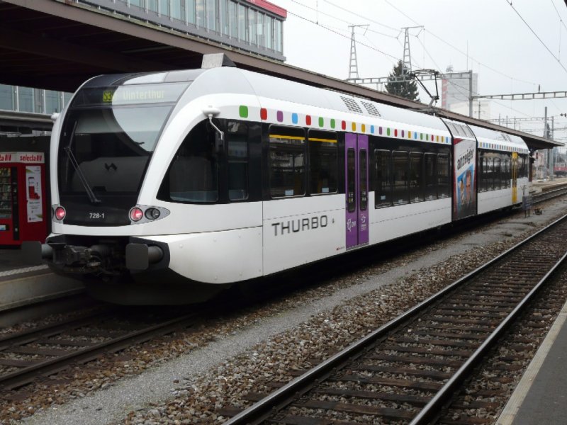Thurbo - Triebzug RABe 526 728-1 im Bahnhof von Wil