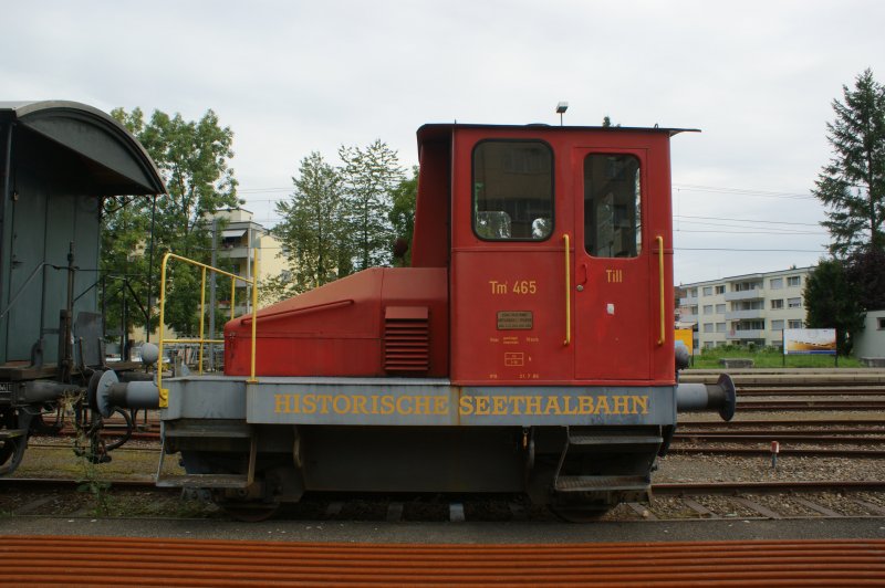 Tm 465  TILL  der Historischen Seetalbahn in Bremgarten.