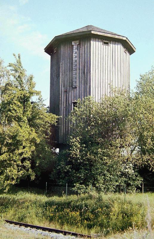 Water tower on the station area Usingen, 1 Half of
