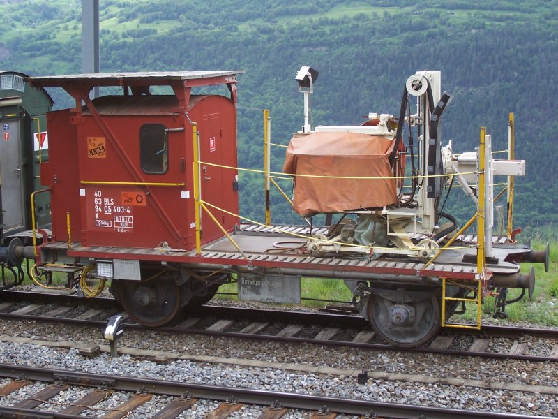 Tunnelger�stwagen auf dem Abstellgleis des Bahnhofs Hohtenn am 22.05.2009 