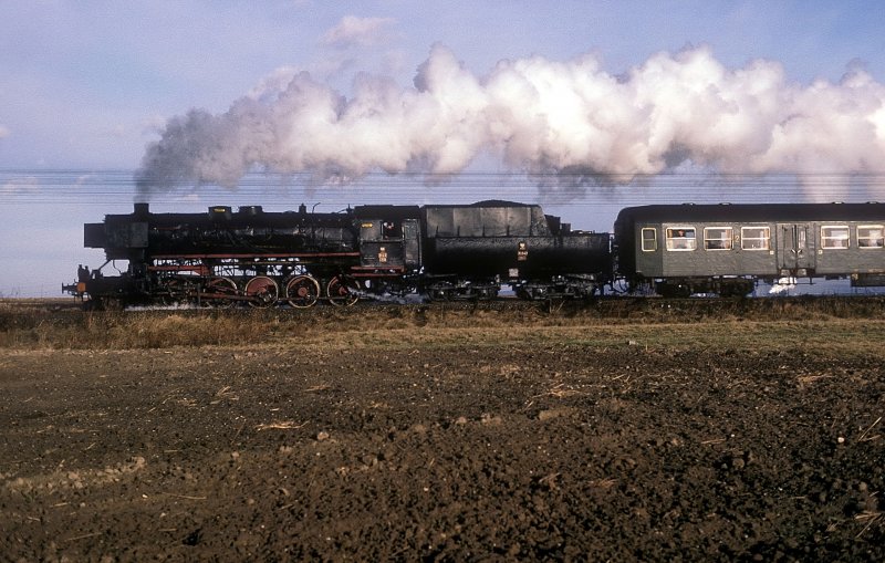 Ty42 150 bei Pokrzywnica 04.01.84 