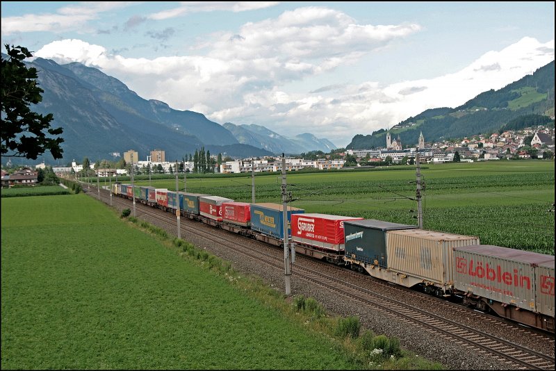 BrennerKombi-Impression: Kunden dieses Zuges waren LKW WALTER aus Wr.Neudorf/Kufstein (hat