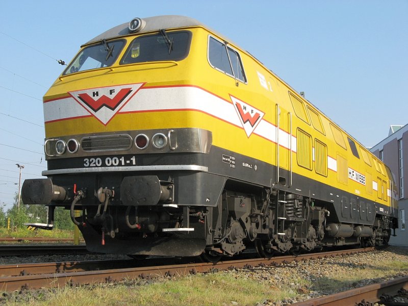 320 001 der Fa. H. F. Wiebe pr�sentierte sich am