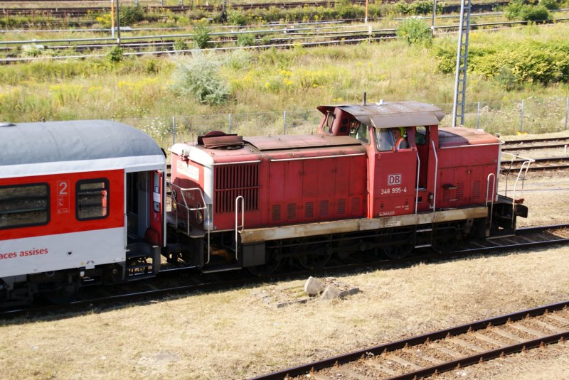 346 995 bei der Arbeit Bhf. Warschauer Strasse Berlin 