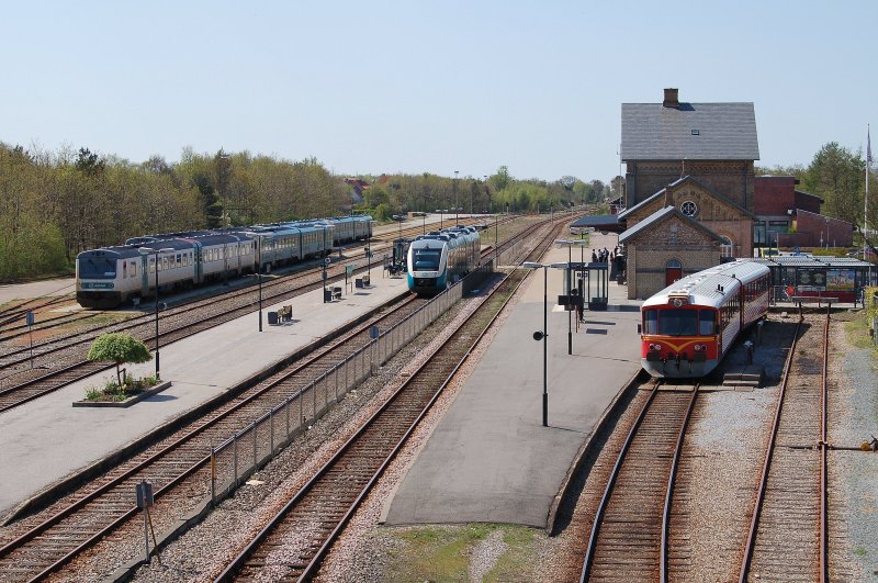 Blick �ber den Bahnhof von Varde. Rechts steht ein ML