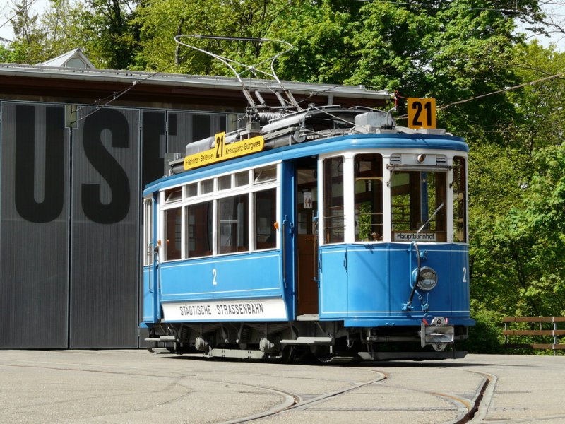 VBZ - Oldtimer be 2/52  2 vor dem trammuseum in der Stadt Zrich am 26.04.2009