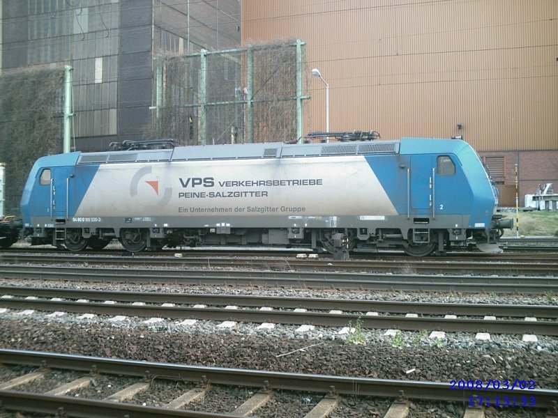 185 530-3 steht abgeb�gelt im Bahnhof Peine 