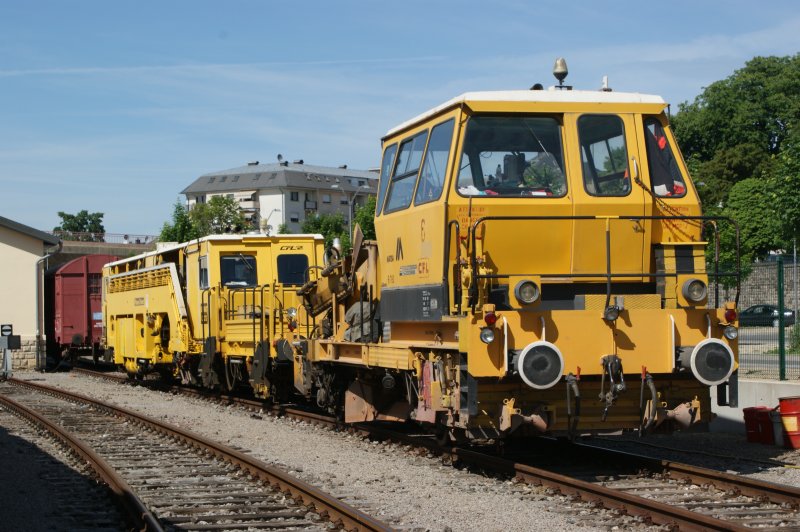 CFL maintenance vehicles parked on 23/05/2009 in Bettembourg (automatically translated,