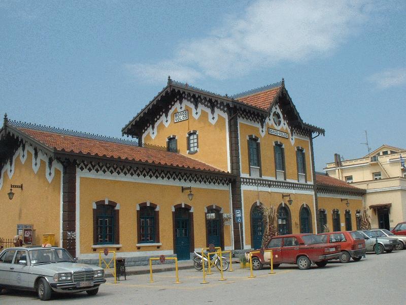 Bahnhof Volos, Endstation der Strecke Larrissa - Volos, sie zweigt