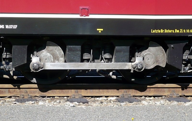 Antriebs-Drehgestell des VT 137 322, 13.09.2008 
