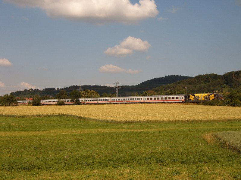 101 141-0 zieht am 20.06.07 den IC 2064 von N�rnberg