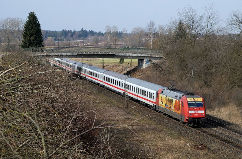 101 037 (ARD Buffet) with EC 61 at Hattenhofen (25/02/2008)