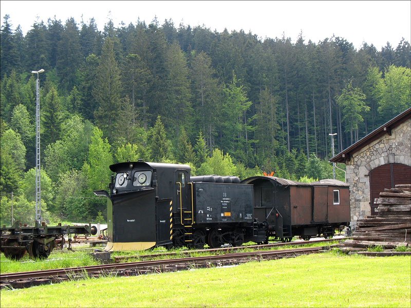 DB Klima-Schneepflug am Localbahnmuseum Bayerisch Eisenstein, 09.06.2006
 
