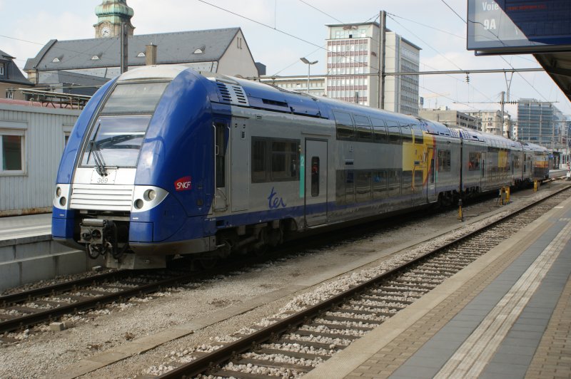 SNCF Rame 369 (Z24500/26500) ist am 07.04.2009 aus Nancy kommend