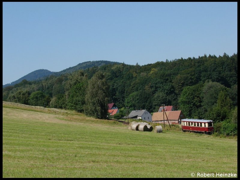 VT137 in Jonsdorf am 01.08.2009  