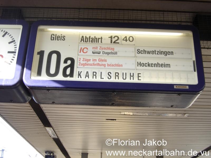 Falscher Zugzielanzeiger, denn ein IC, der nur von Mannheim nach