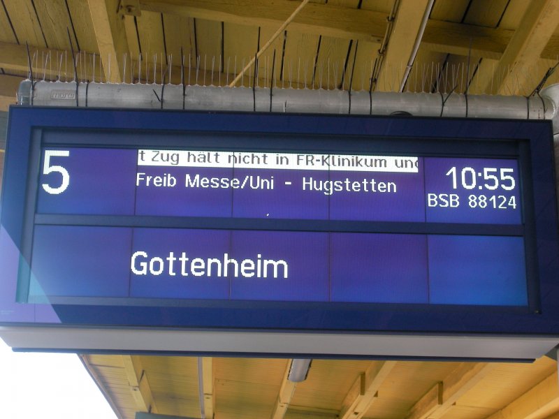 The Breisgau-S-Bahn BSB 88 124, taken on 15.04.2009 in Freiburg