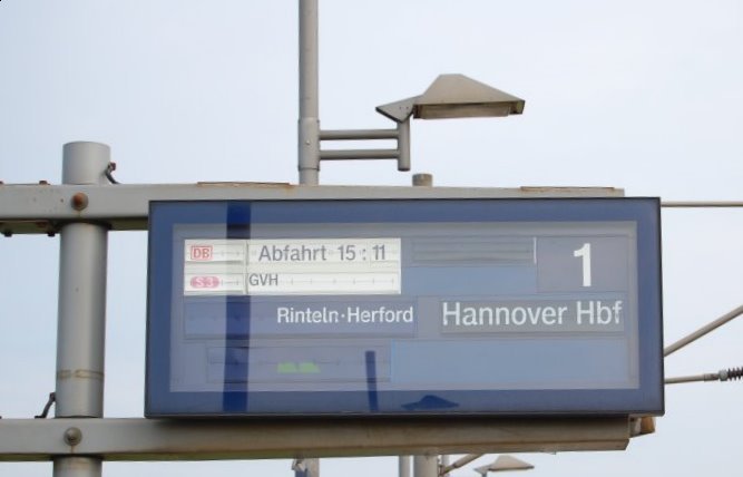 Diese S3 nach Hannover Hbf, macht aber einen ganz sch�nen