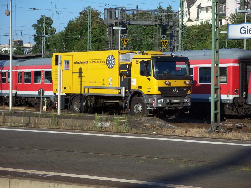 Messfahrzeug eines privat Unternehmens, basis ist ein Atego LKW mit