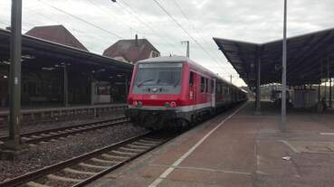 Die RB Plochingen-Süßen heute Vormittag mit n-Wagen und einer 111er E-Lok.