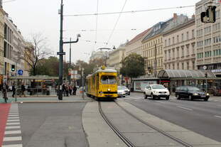 Wien Wiener Linien Vienna Ring Tram (E1 4867 (SGP 1976)) I, Innere Stadt, Kärntner Ring / Kärntner Straße / Opernring / Oper am 19.