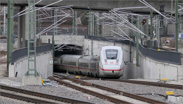 Zukünftig 88,2 km zum Stuttgarter Hauptbahnhof -    über die alte Strecke waren es 93,6 km.