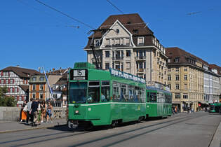 Be 4/4 491 zusammen mit dem B4S 1495, auf der Linie 15, berquert am 18.09.2025 die Mittlere Rheinbrcke.