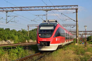 644 063 fhrt durch Bucuresti Basarab als R-E11093 nach Rosiori Nord.