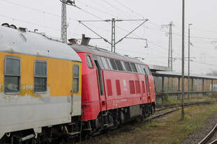 Die entgleiste 218 474 am Morgen des 08.11.2025 in Karlsruhe Hbf 