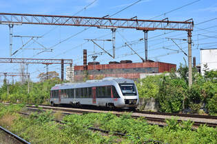 648 330 durchfhrt Bucuresti Basarab als RE 10112 Aeorport Henri Coanda - Bucuresti Nord.