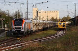 159 010 | HVLE | auf 7 Monti Gleisbau | Anklam | Mai 2021