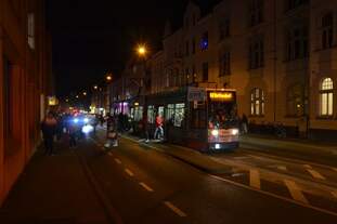 SWB Tw 9458  Linie 62, Dottendorf  Vollwerbung  SWB Energie & Wasser   Bonn, Rittershausstraße  16.12.2025